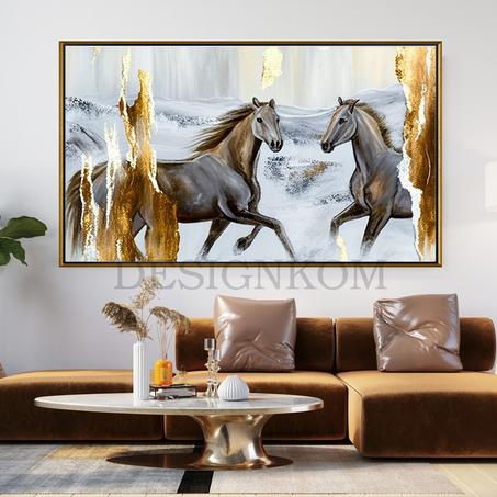 ecounter horses couple