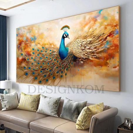 BEAUTIFUL PEACOCK SHOW