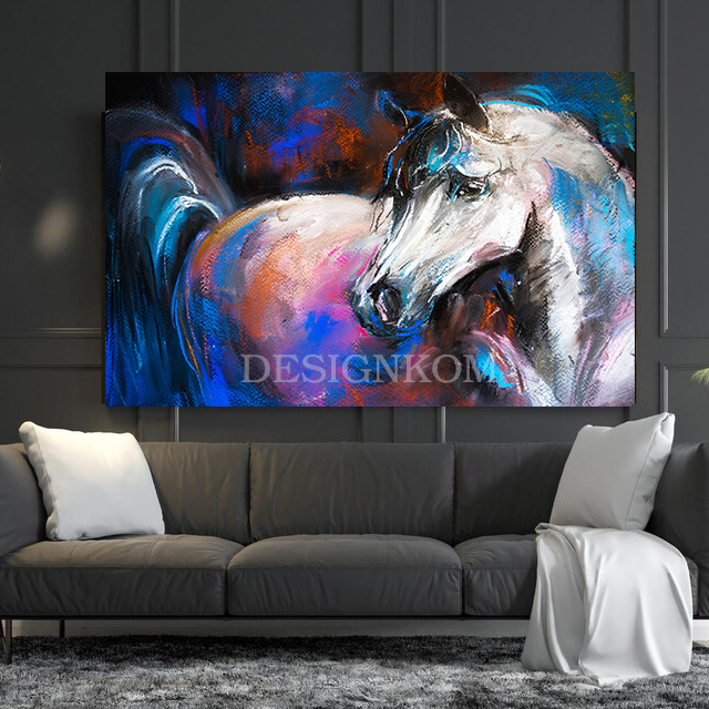 white horse lumina