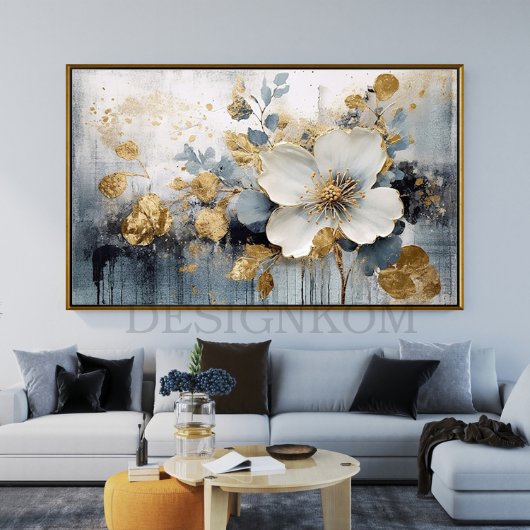 flower in gold grey