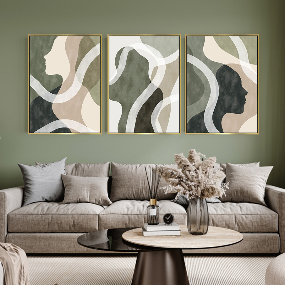 Human Silhouettes and Fluid Forms