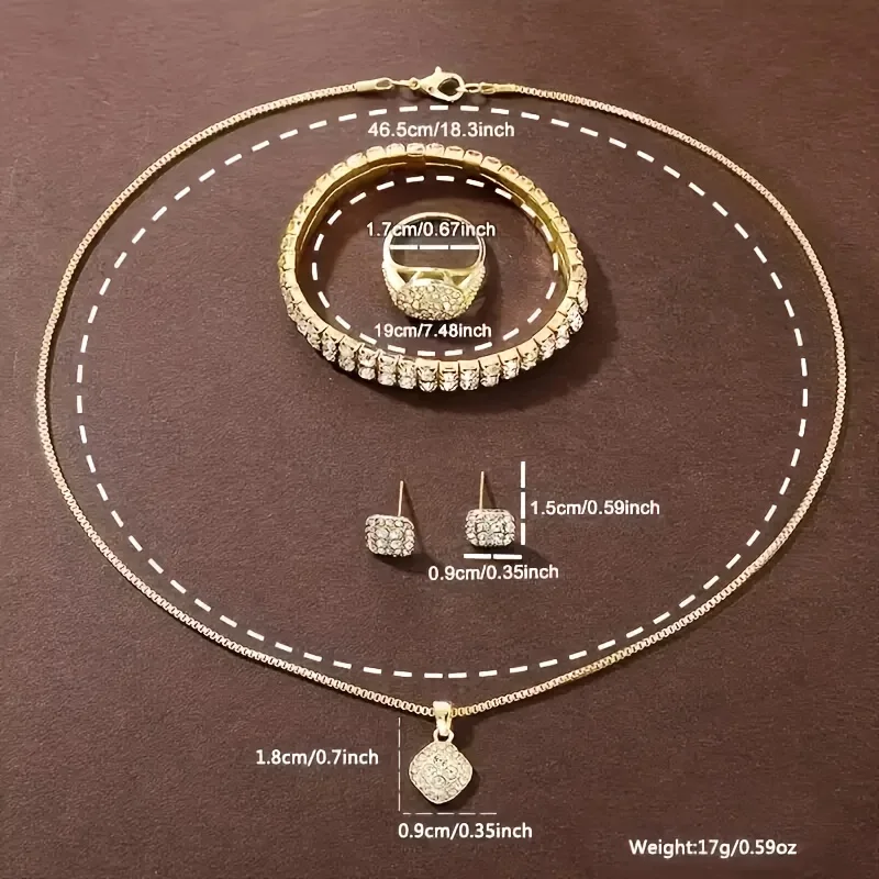 Queen’s Signature Gold Set