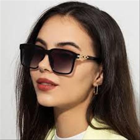 نظارات نسائية