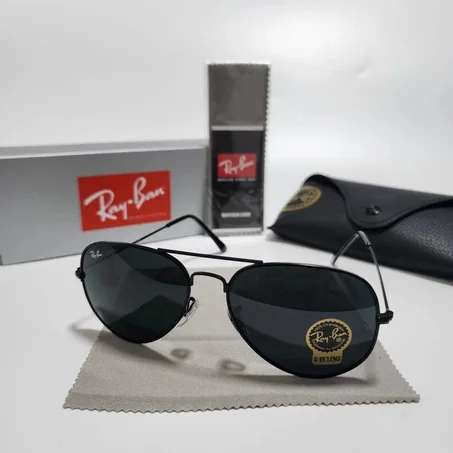 Ray-Ban aviator