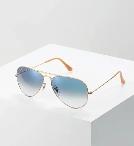 Ray-Ban aviator