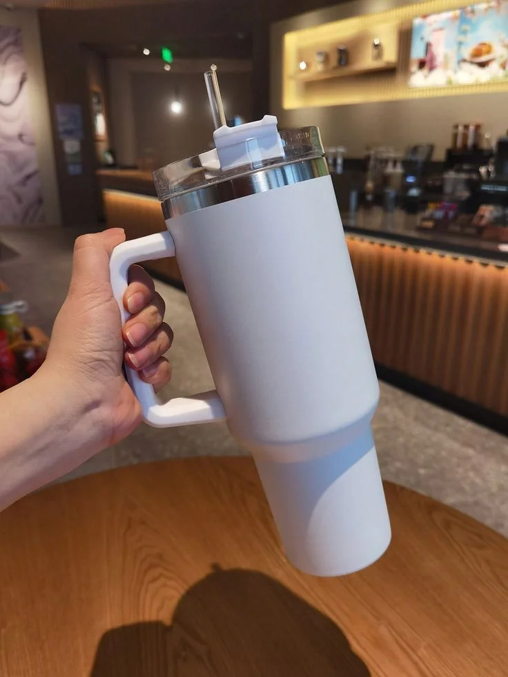 Bubbina Tumbler With Handle – Gobelet Aesthetic avec Poignée ☕💧