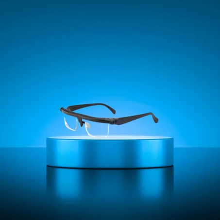 نظارات قابلة لتعديل النظر يدويا