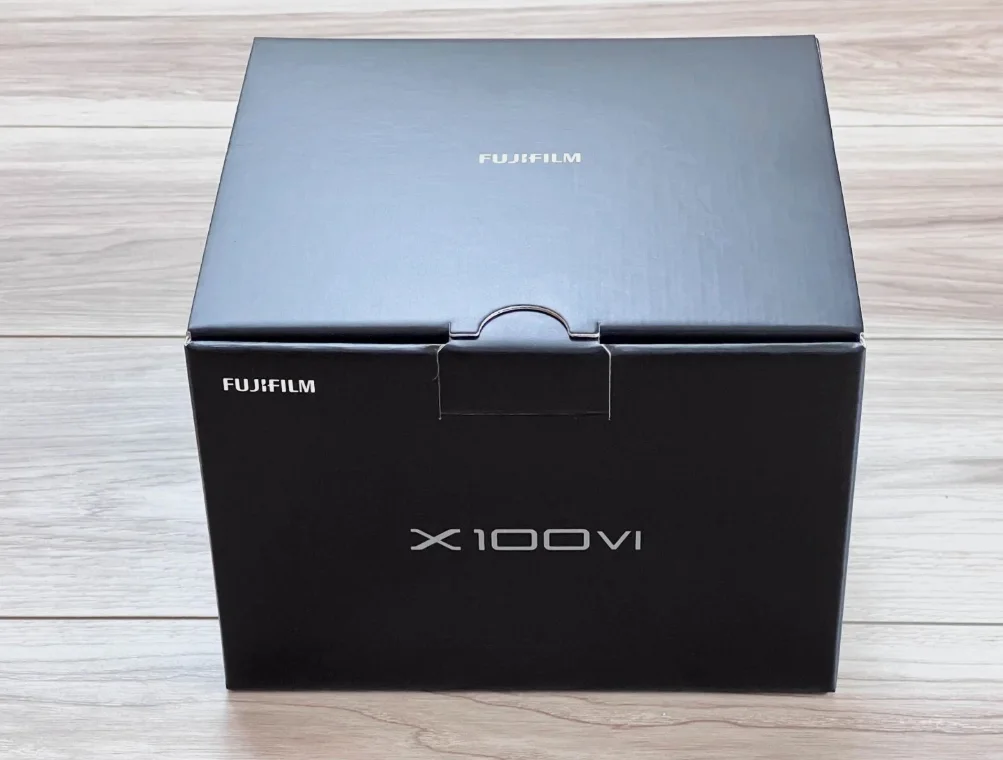 NEW Fujifilm X100VI 40.2 MP Digital Camera (Silver)