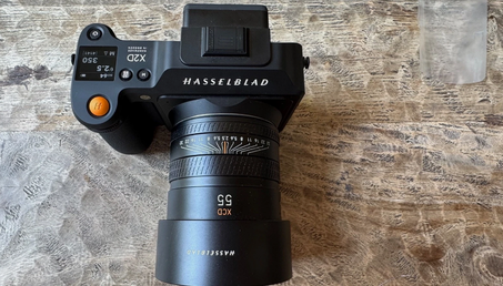 Hasselblad X2D 100C Medium Format Mirrorless Camera with XCD 55V 2.5