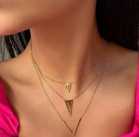 مجموعة من 3 قلادات Set of 3 necklaces -N323