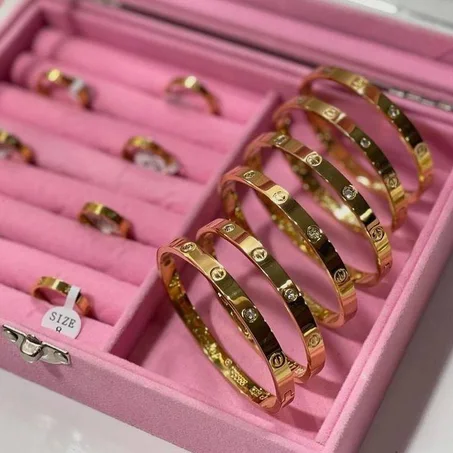 BRACELET CARTIER LOVE PERLES