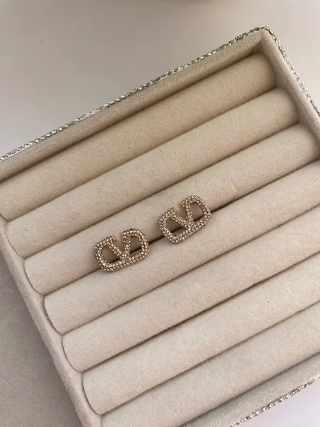 BOUCLES d'oreilles VALENTINO