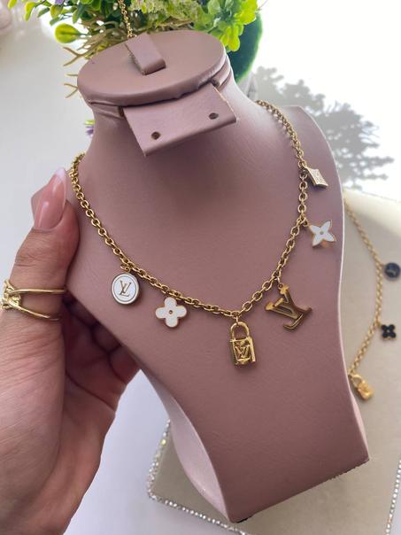 COLLER  LOUIS VUITON BLANC