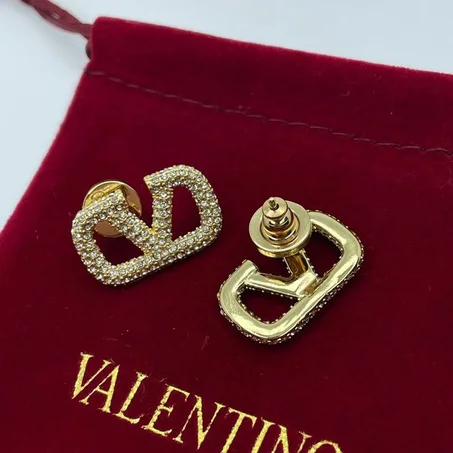 BOUCLES VALENTINO