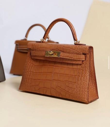 classic hermas Brown