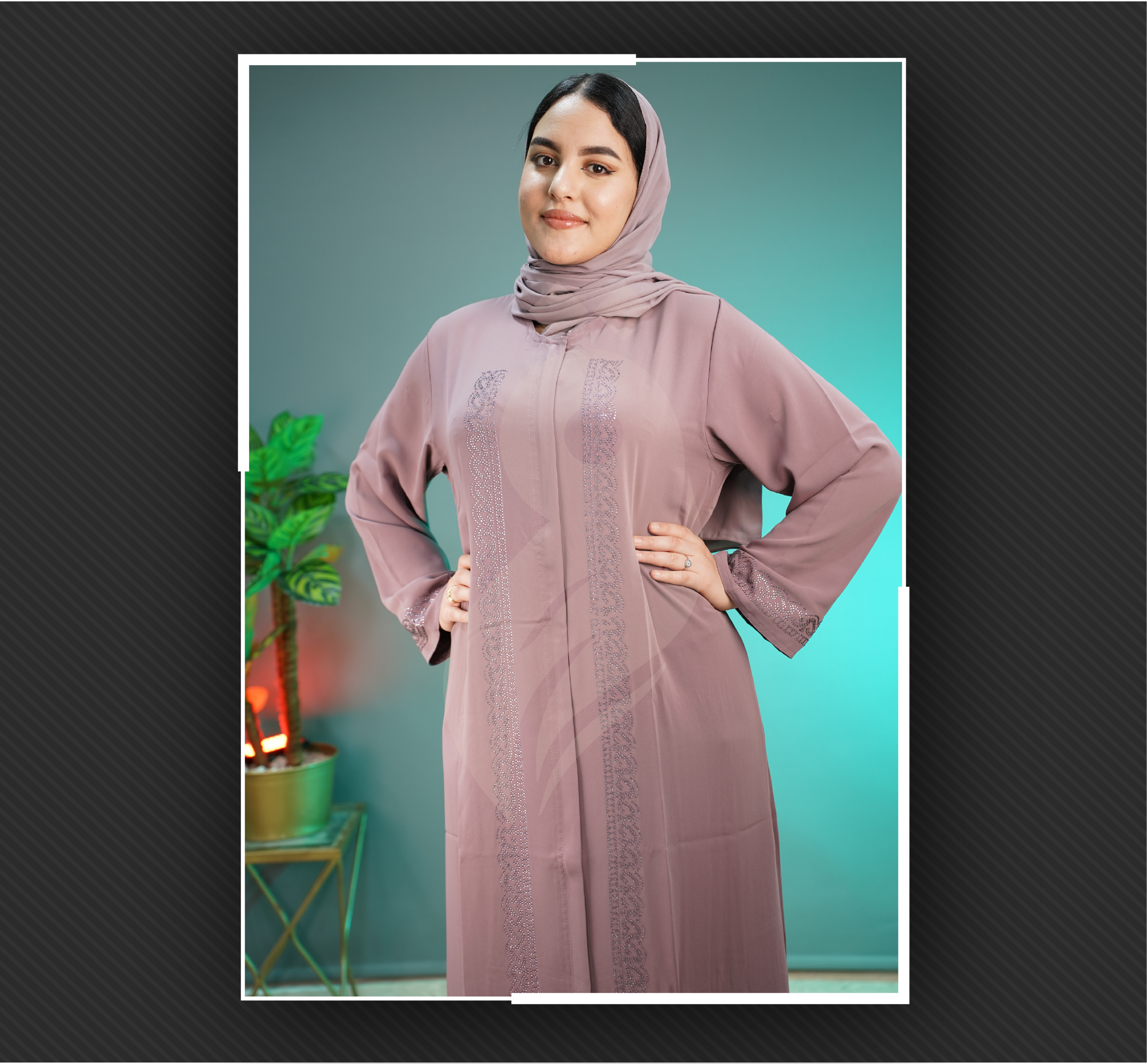 عباية إماراتية بالفولار