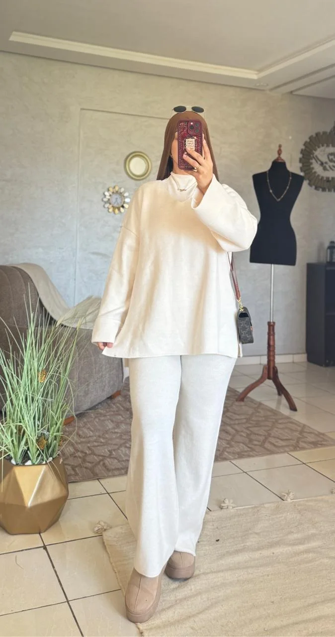 اونصومبل صفاء برقبة مثلثية – سروال