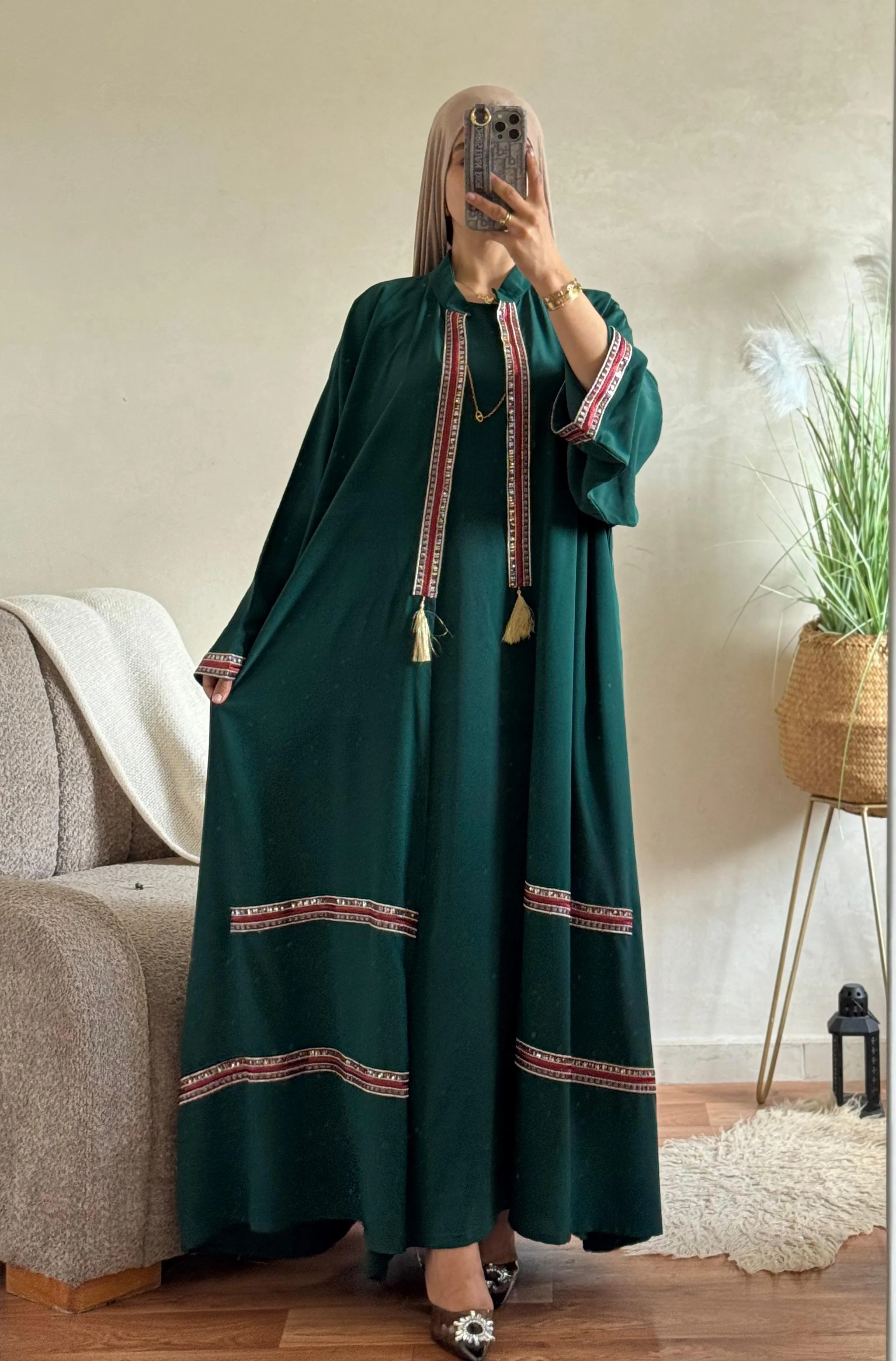 عباية جنان العربية