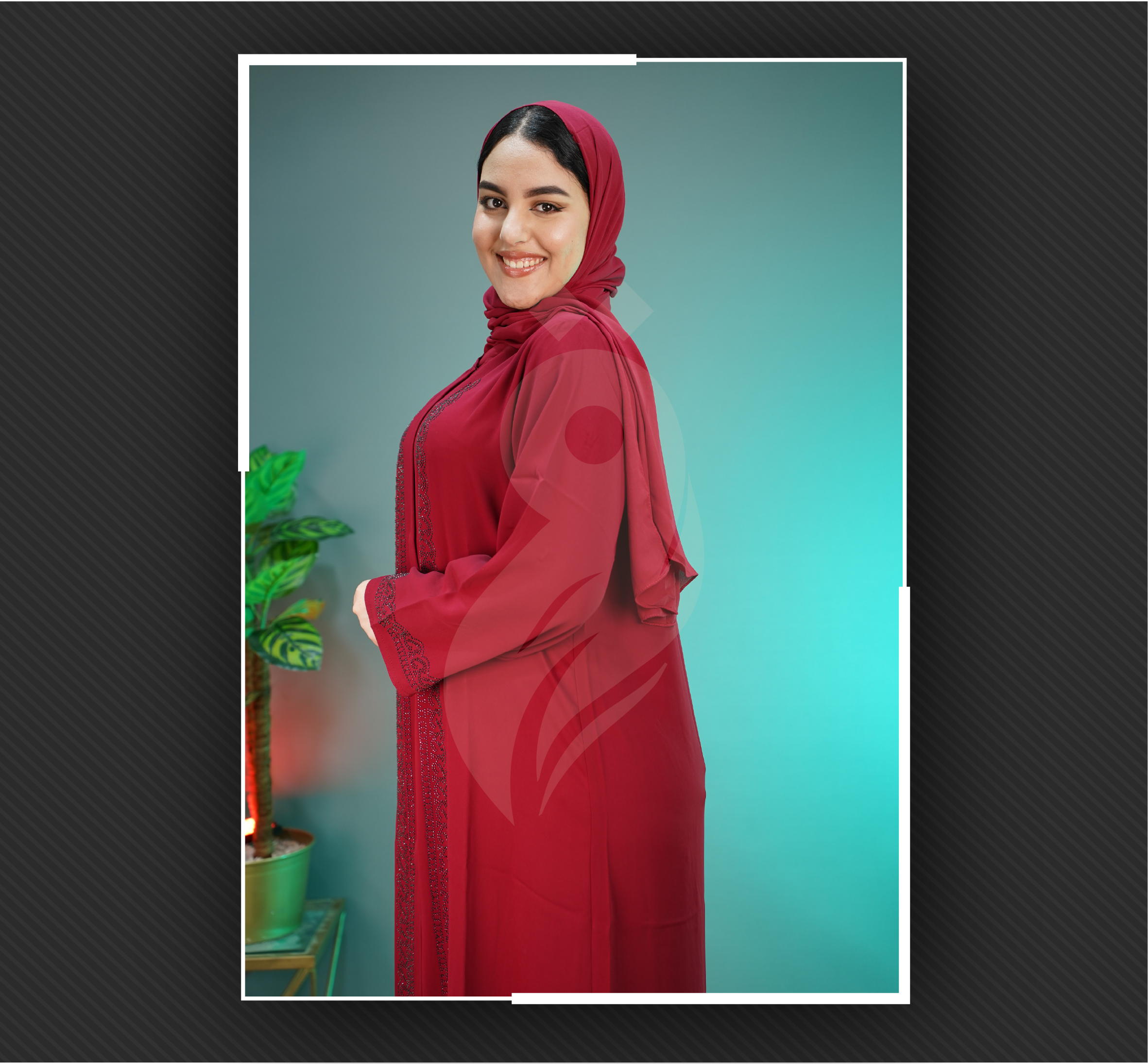 عباية إماراتية بالفولار