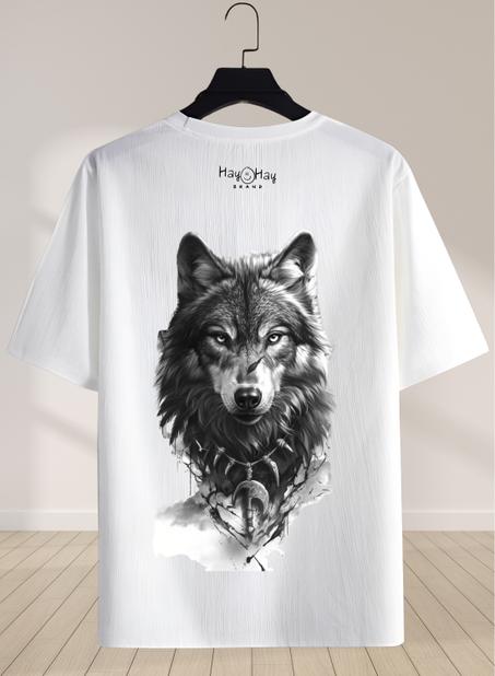 تيشرت أنيق بتصميم  الذئب القوي  .