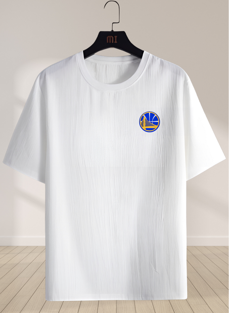 CURRY NIGHT   : تيشرت أنيق بتصميم  .