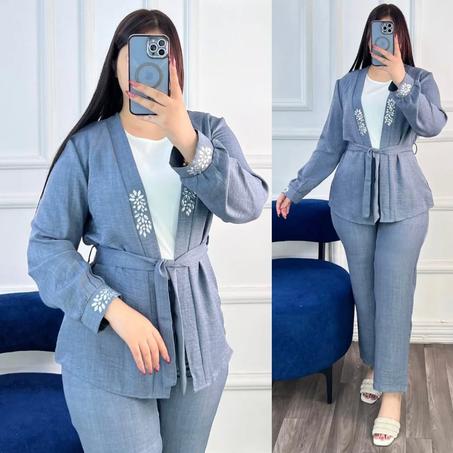 ملابس نسائية