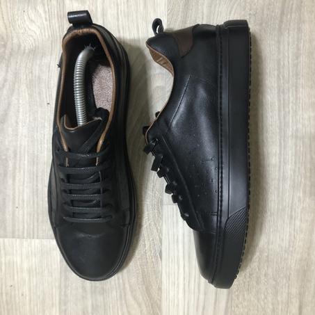 حذاء جلدي 100% من YOURTRAINERS  أحسن متجر للأحذية