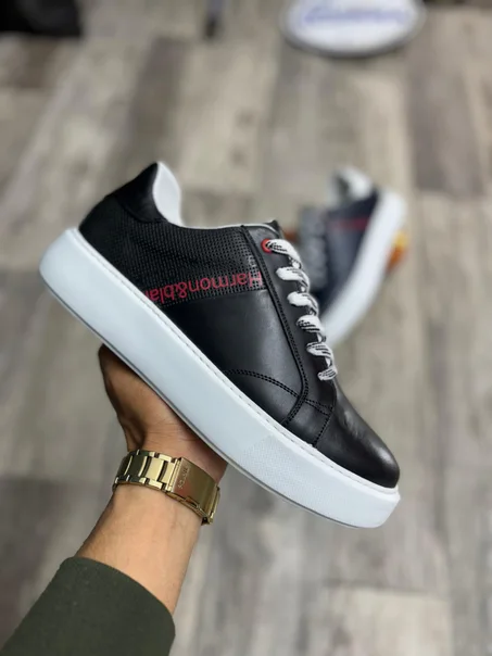 أفخم حذاء ARNEI HARMON متوفر