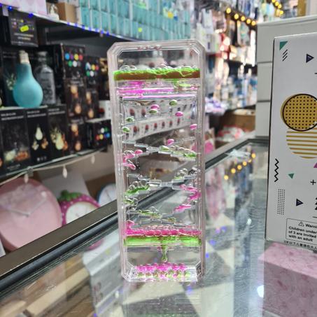 bouteille a liquide flottant en 3 couleurs