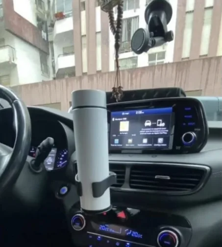 Porte tasse gobelet bouteille pour voiture fourgonnette camion Top Qualité حامل الكأس في السيارة حامل القنينة في السيارة بتصميم رائع و جودة عالية