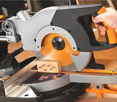 أدوات العمل كهرابائية