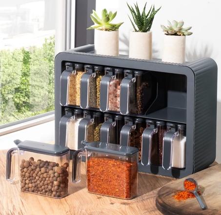 منظم التوابل التركي