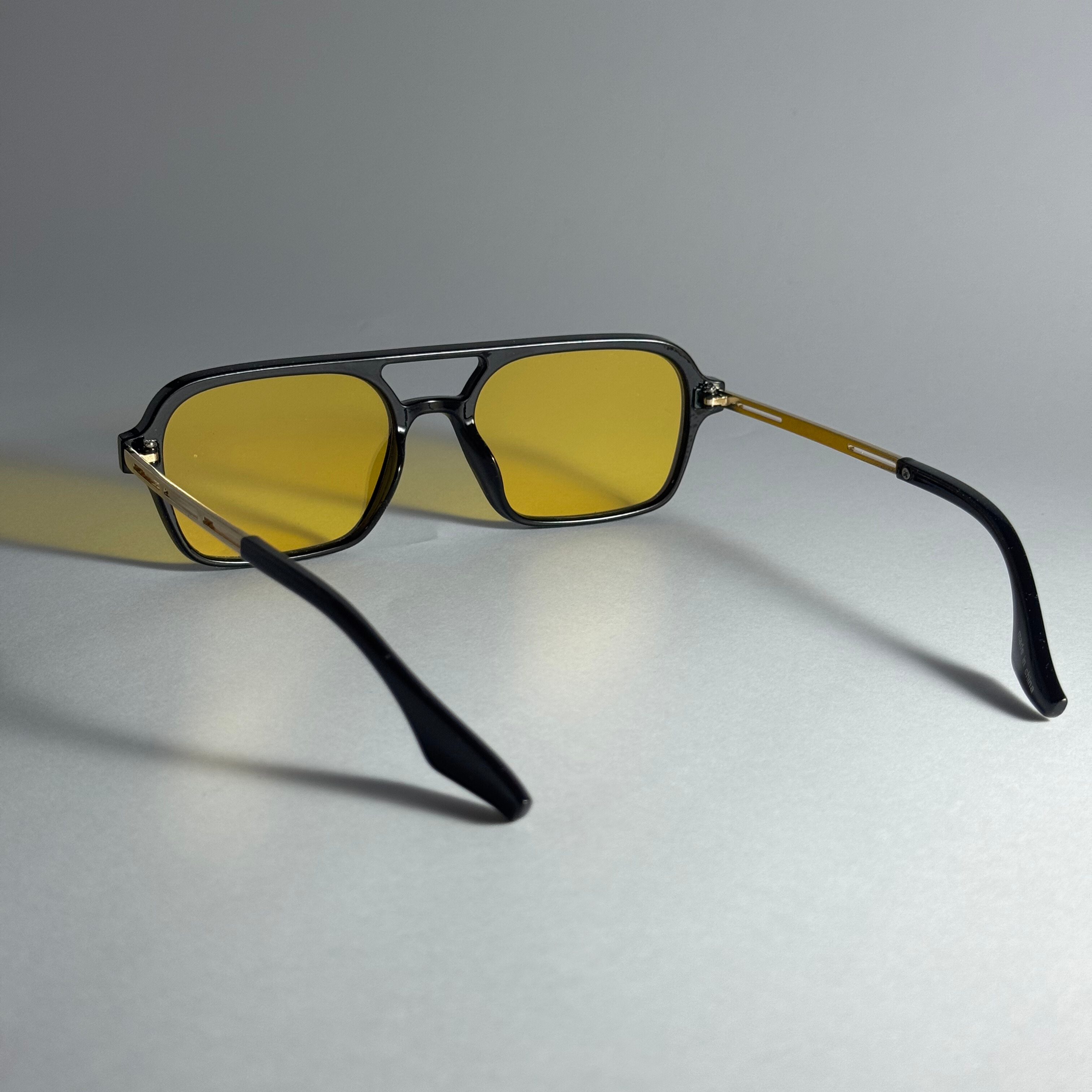 Zina Amber Vision