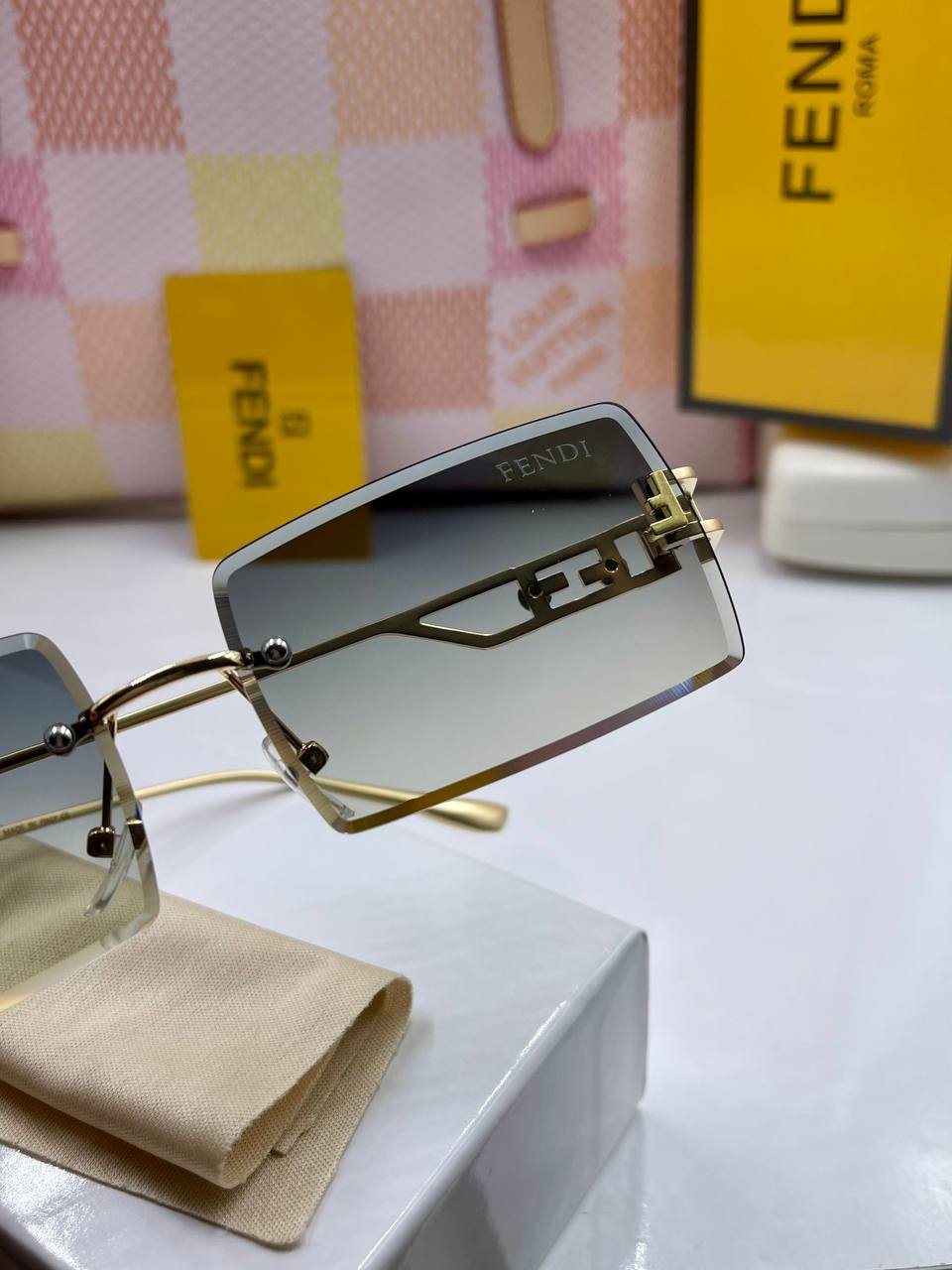 Fendi M25