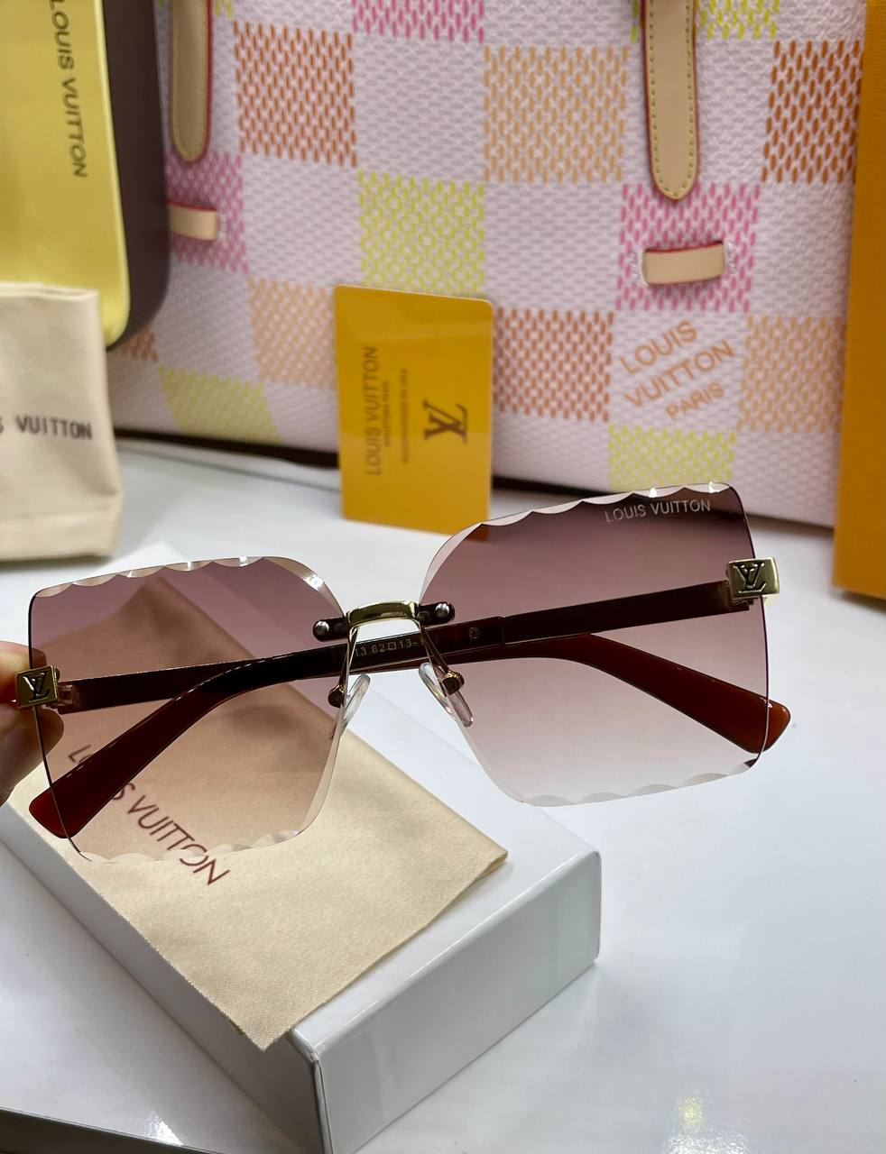 Louis Vuitton LV-M25