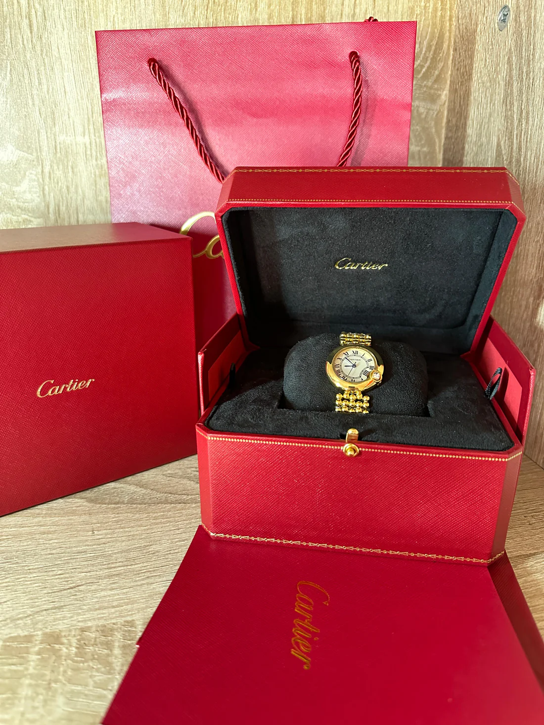 CARTIER BOUTON FULL GOLD COFFRET