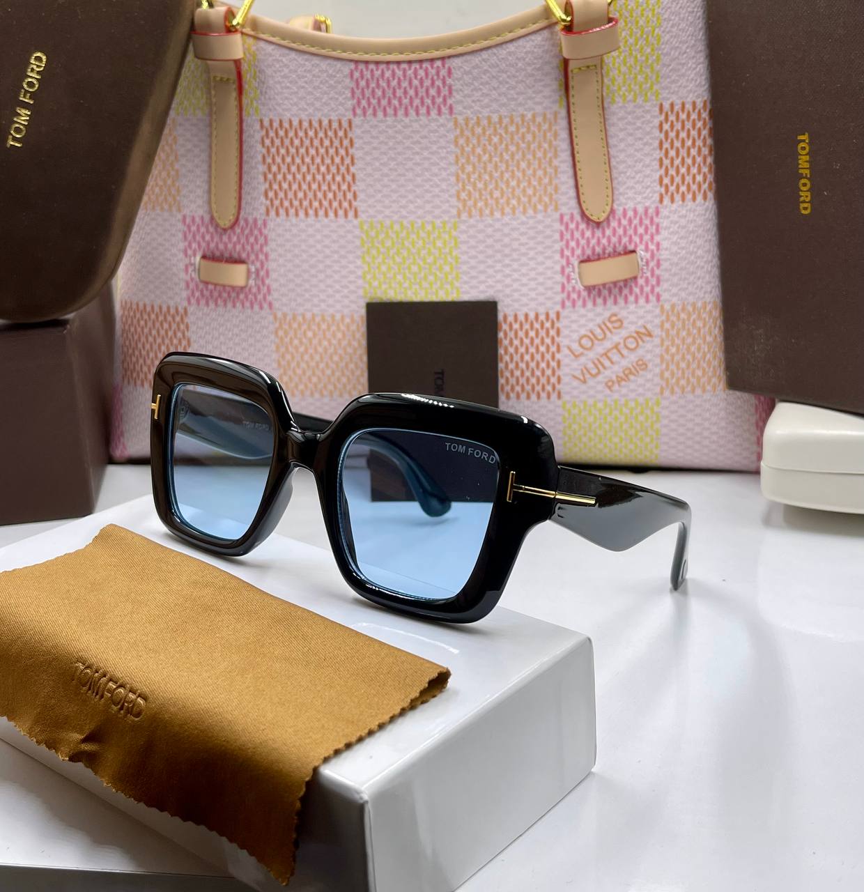 Tom ford DW101