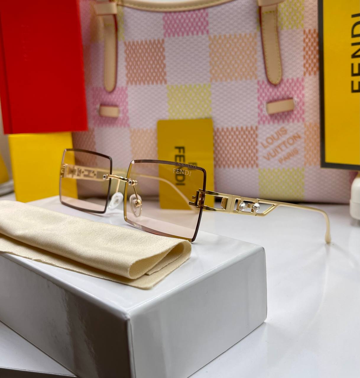 Fendi M25