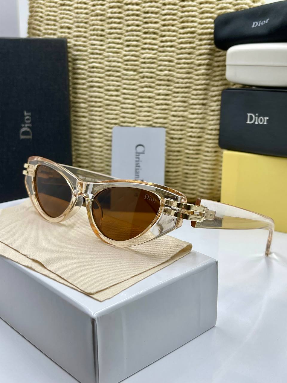 Dior 25EF
