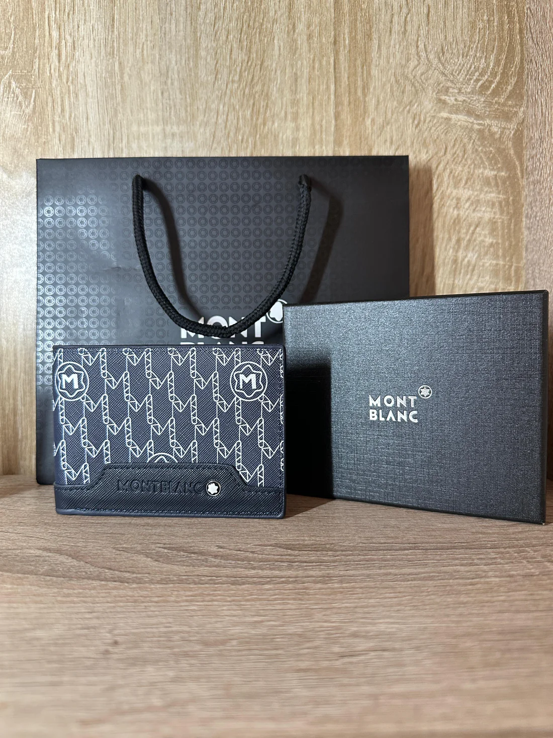 PORTE FEUILLE MONTBLANC