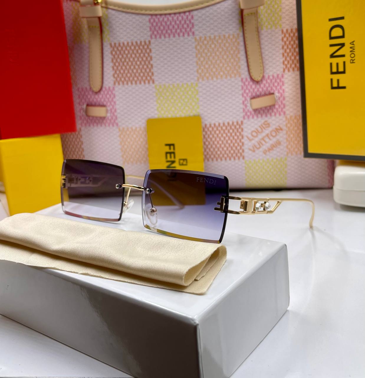 Fendi M25