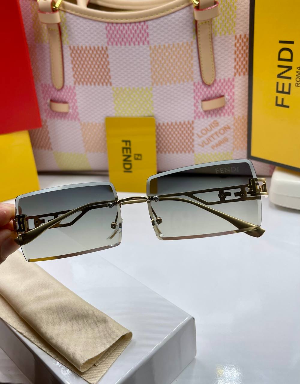 Fendi M25