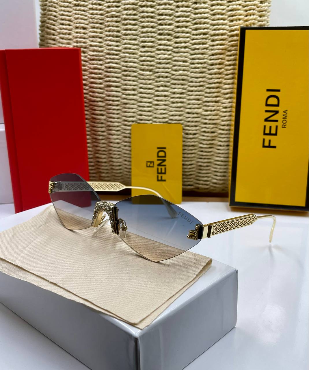 FENDI FN-25