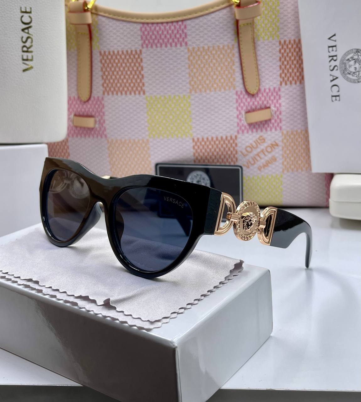 Versace AE