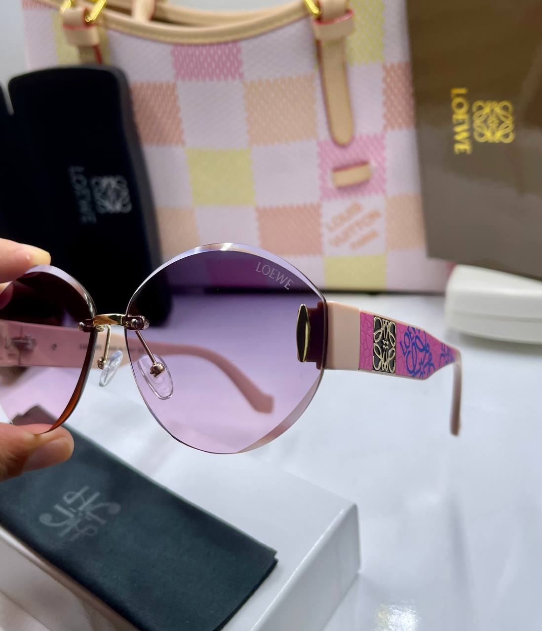 LOEWE EE143