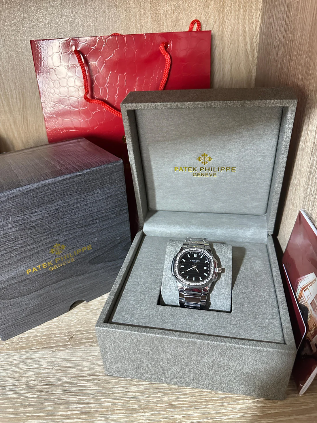 PATEK PHILIPPE DIAMONDS COFFRET
