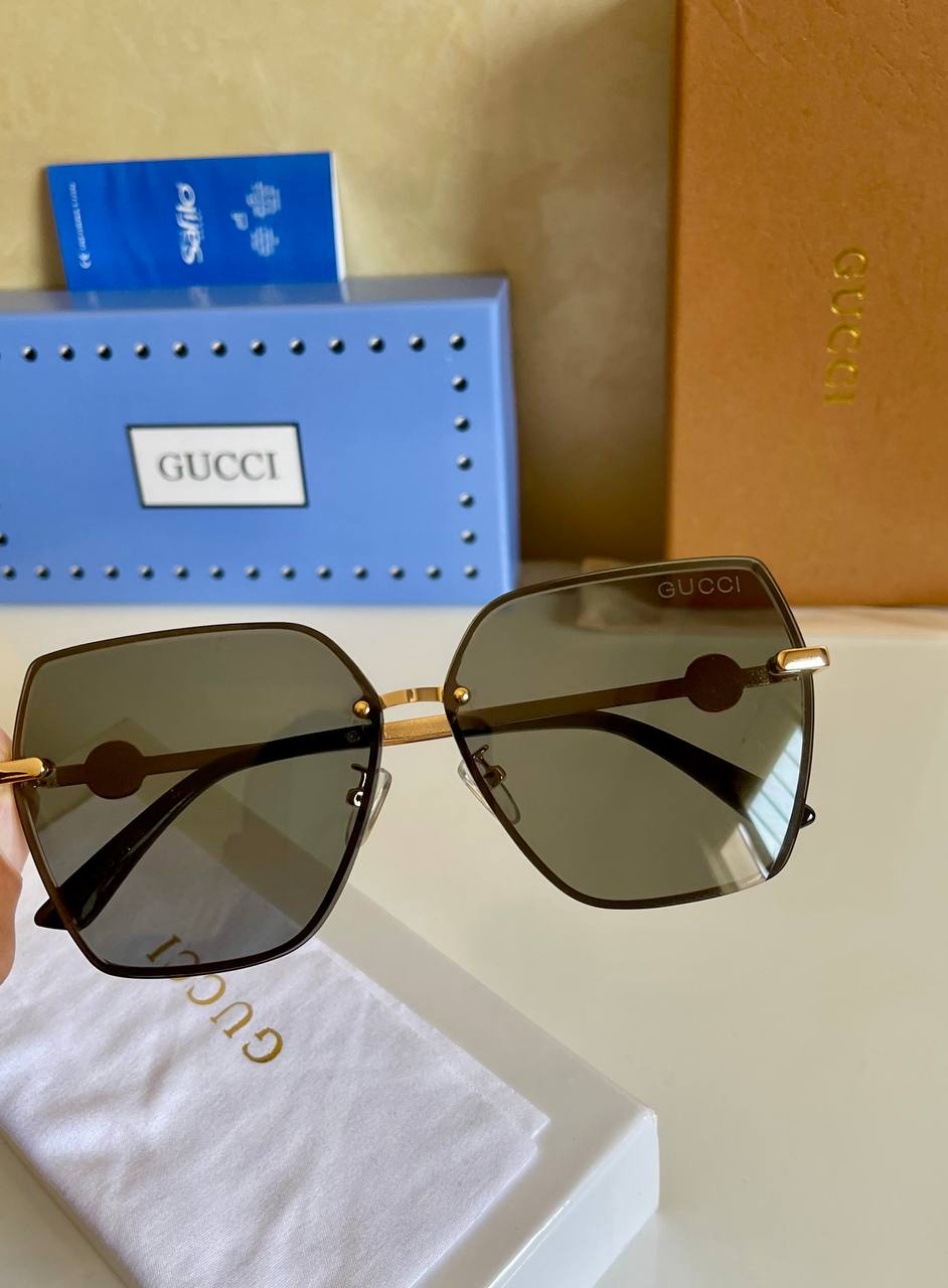 Cucci WI_EA23