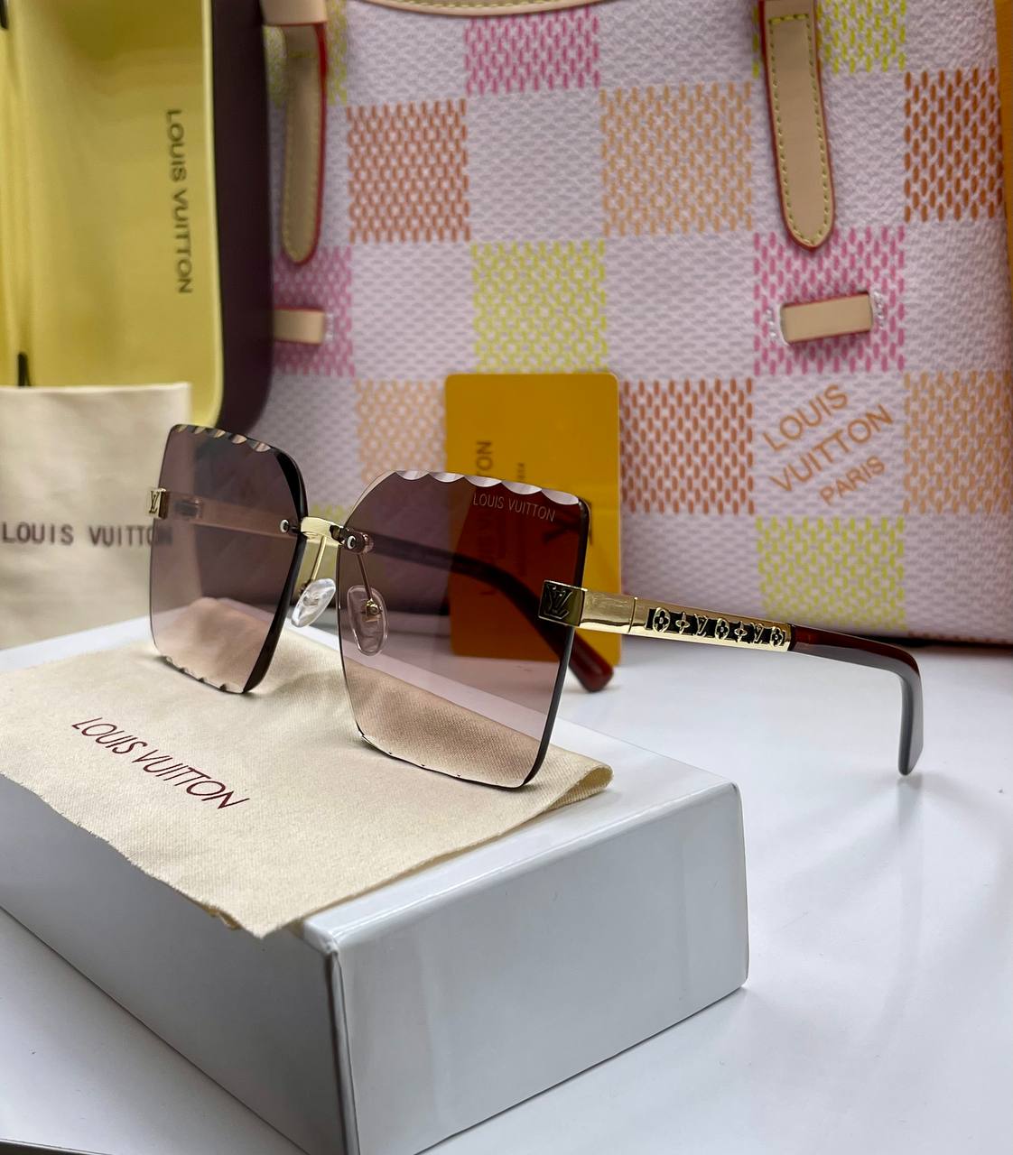 Louis Vuitton LV-M25