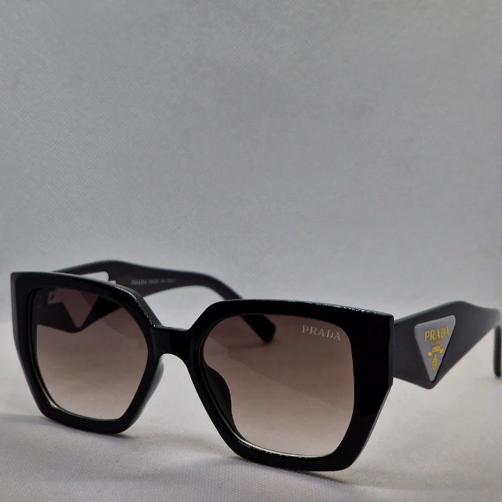 Pra-ada opul.ence brown