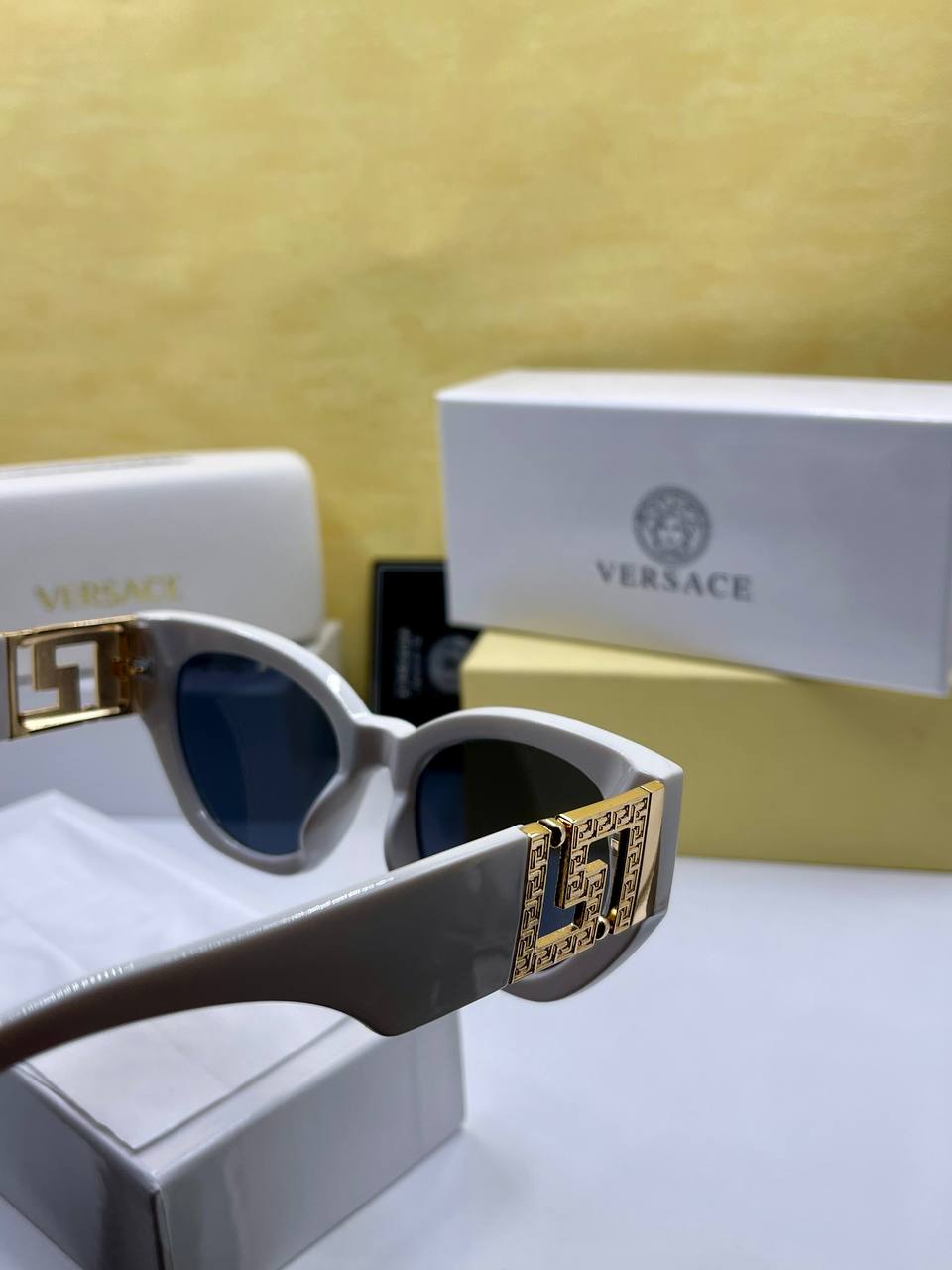 Versace OW-14